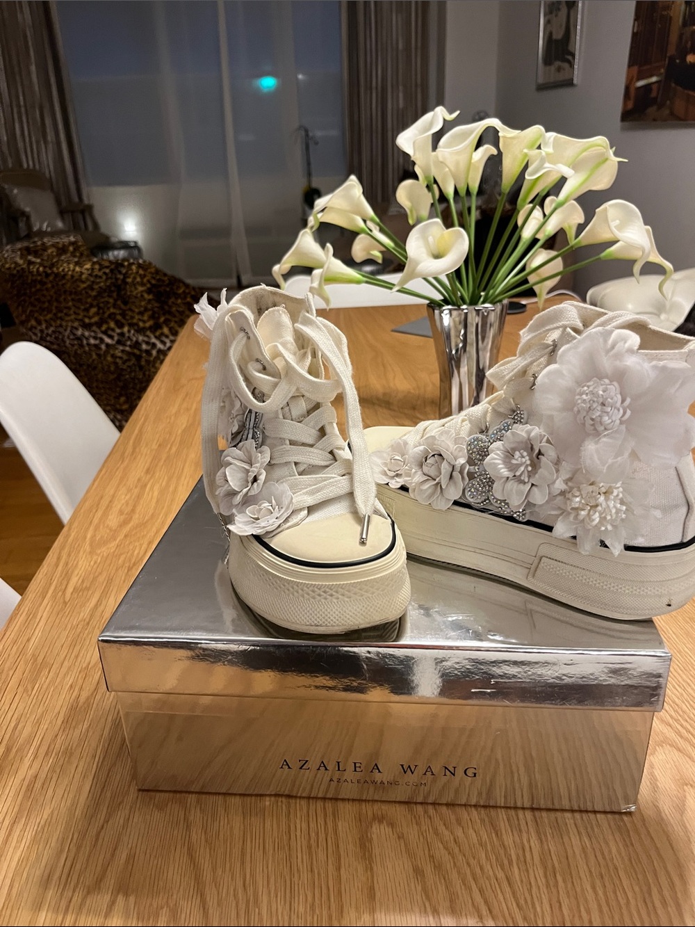 Azalea Wang Cream Floral High-Top Platform Sneakers